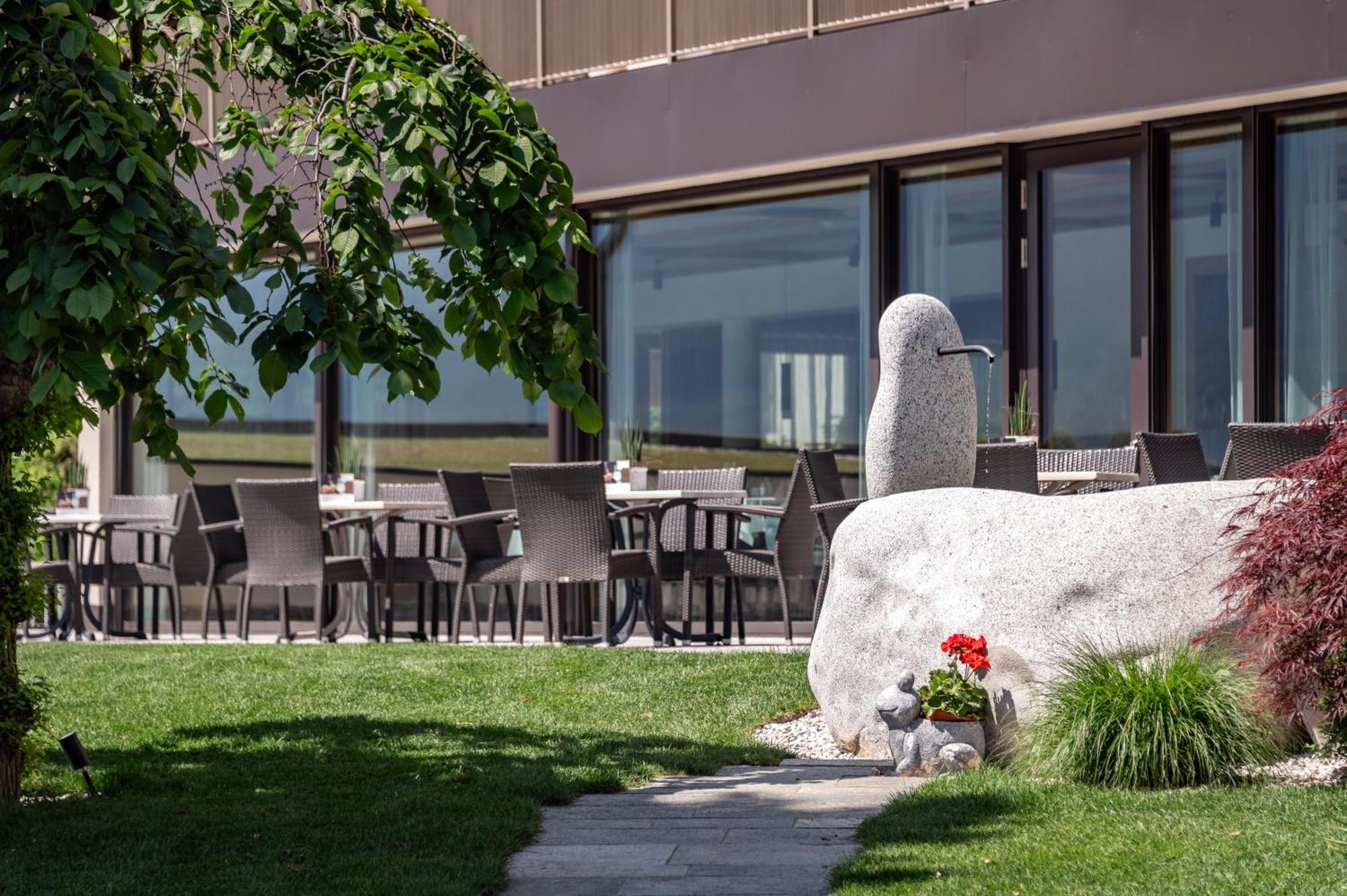 Hotel Langhof Natz-Schabs Kültér fotó