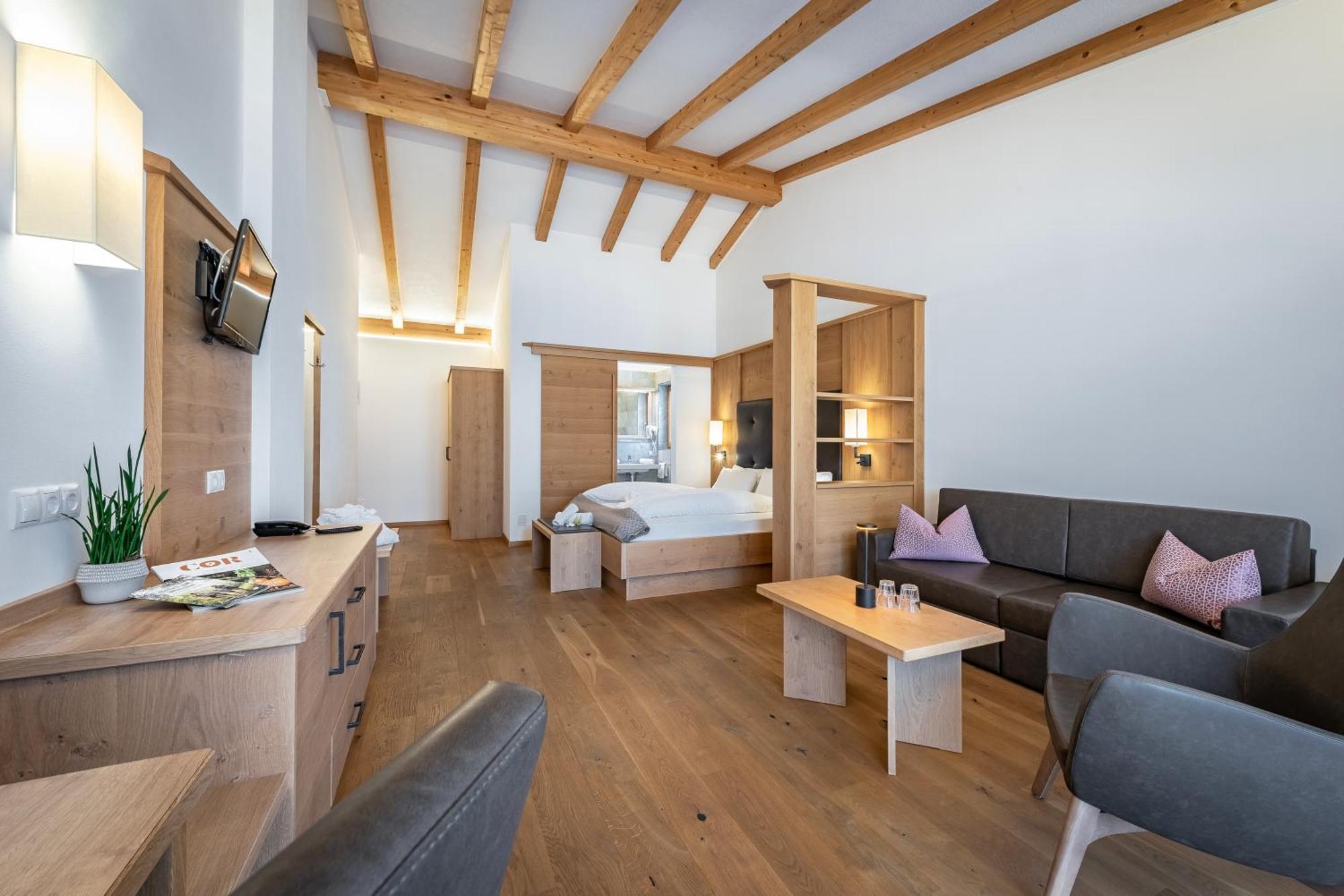 Hotel Langhof Natz-Schabs Kültér fotó