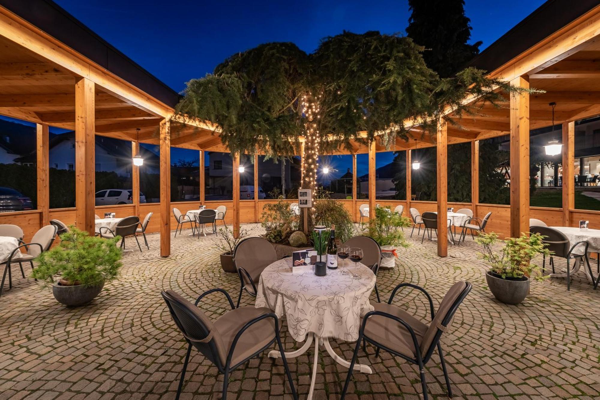 Hotel Langhof Natz-Schabs Kültér fotó